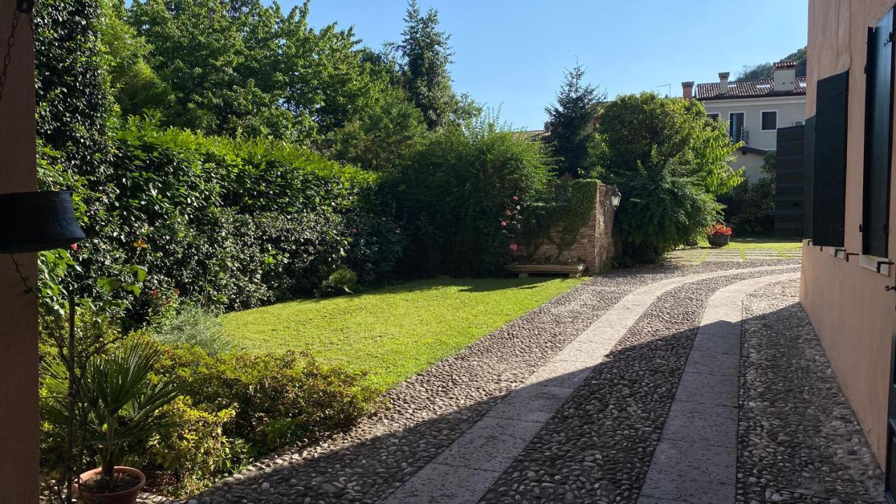 Regina Dei Fiori Apartment Marostica Bagian luar foto
